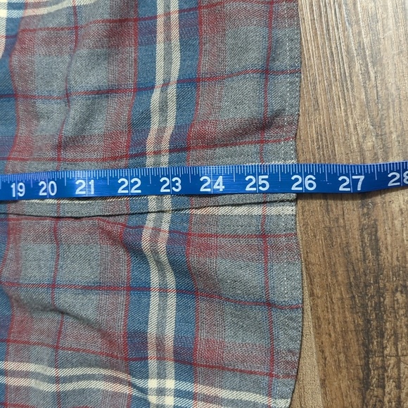 KAVU plaid Button Down Flannel Long Sleeve Size Large in Red/Gray - Picture 6 of 7